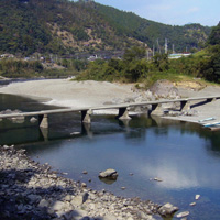 日本三大清流のひとつ四万十川